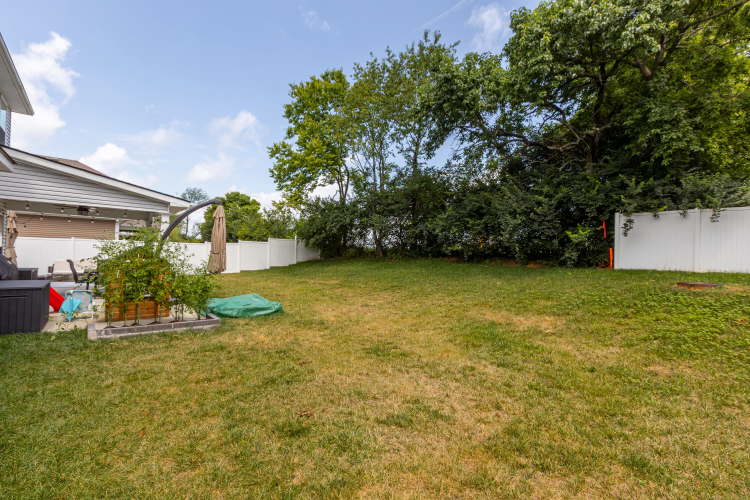 Listing Image 44