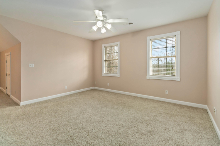 Listing Image 53
