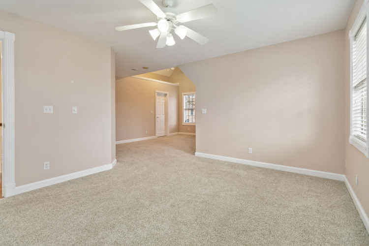 Listing Image 54