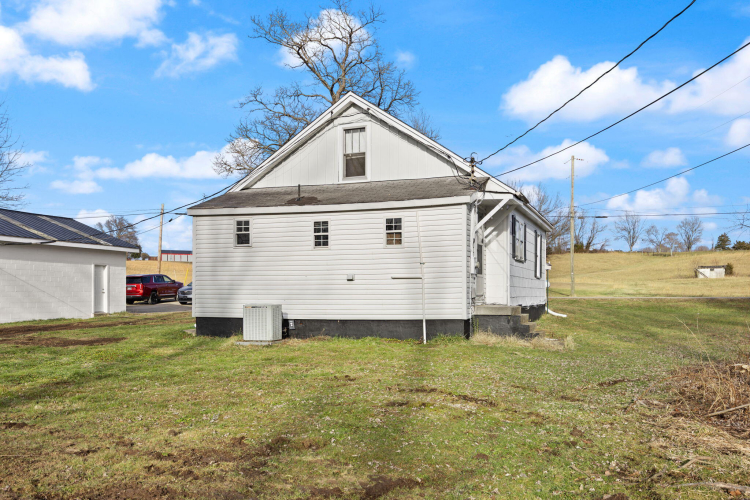Listing Image 22