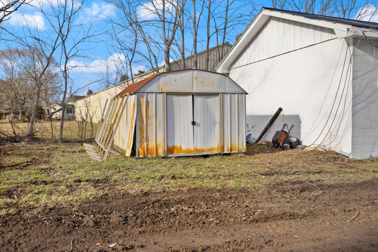 Listing Image 27