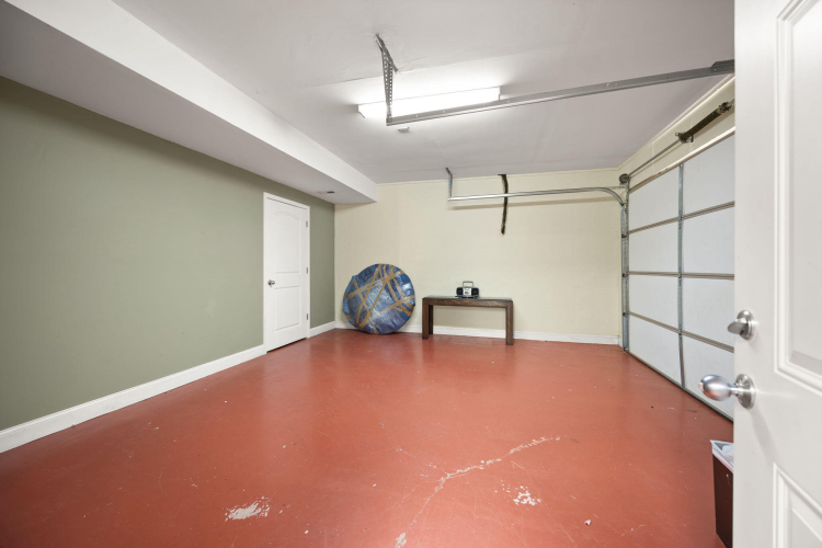 Listing Image 52