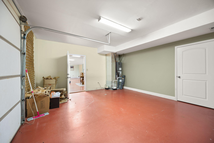 Listing Image 53