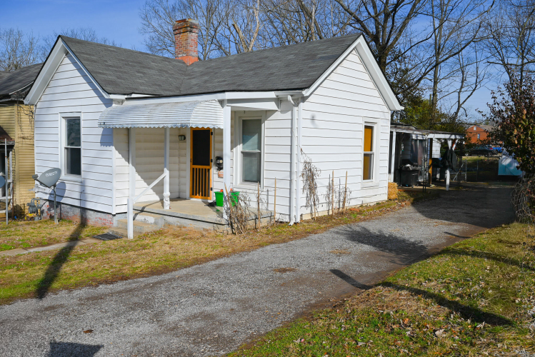 Listing Image 3