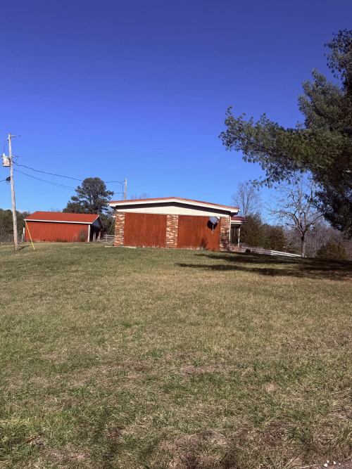 Listing Image 12