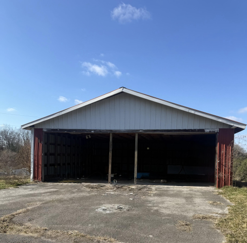 Listing Image 9
