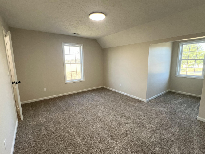 Listing Image 33