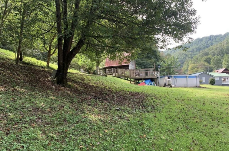 Listing Image 6