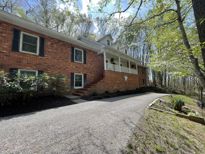 Listing Image 54