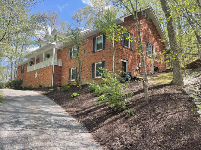 Listing Image 58