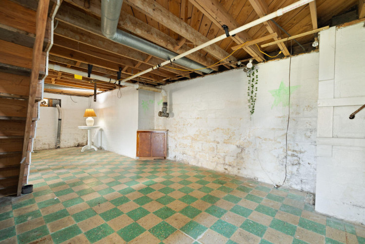 Listing Image 38