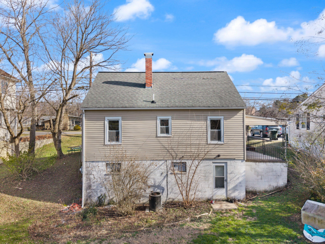 Listing Image 8