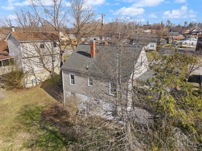 Listing Image 10