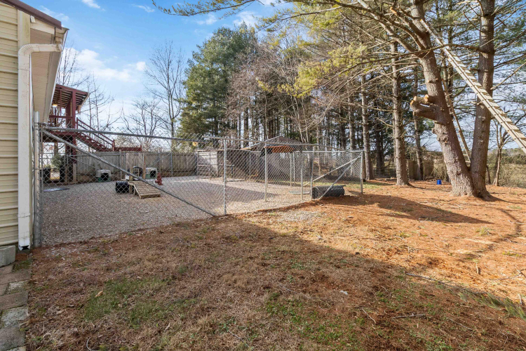 Listing Image 48