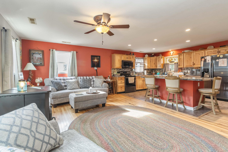 Listing Image 53