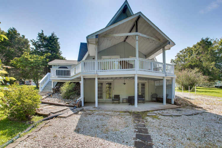 Listing Image 11