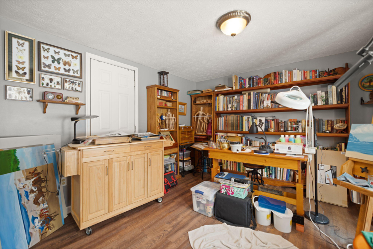 Listing Image 50
