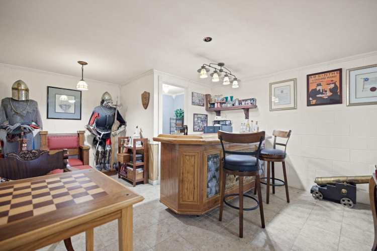 Listing Image 55