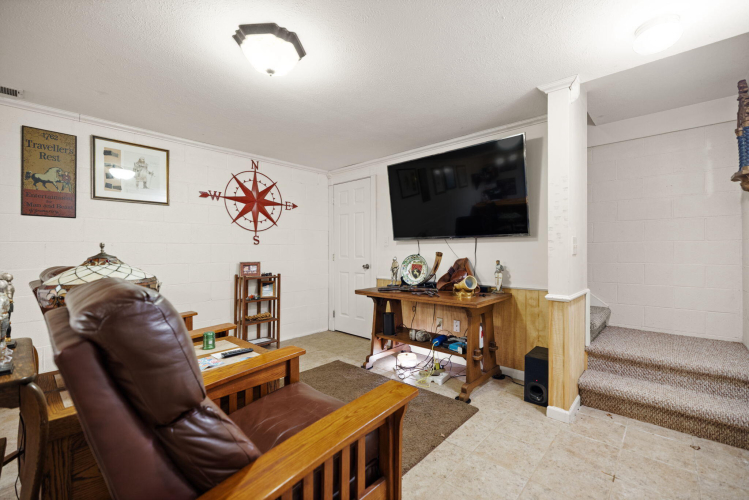 Listing Image 58
