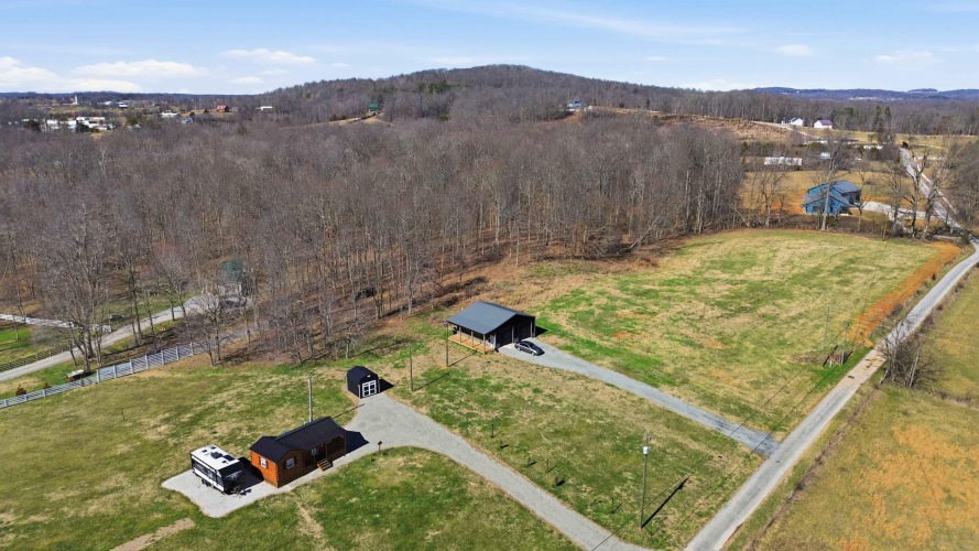 Listing Image 15