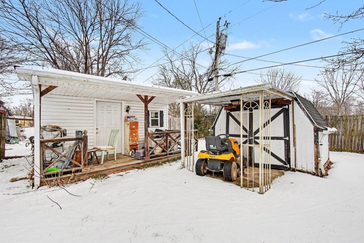 Listing Image 18