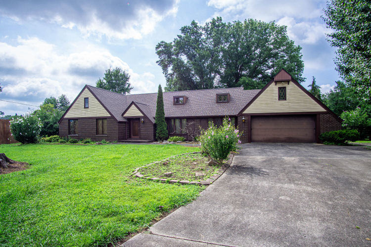 Listing Image 3