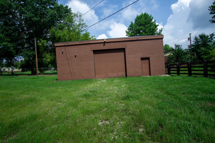 Listing Image 59