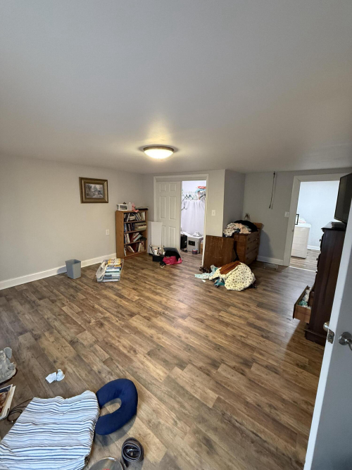 Listing Image 24