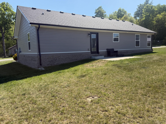 Listing Image 42