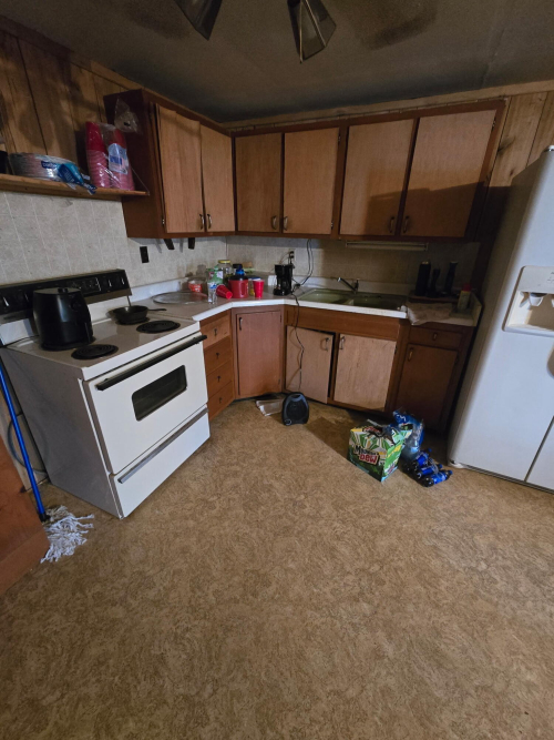 Listing Image 24