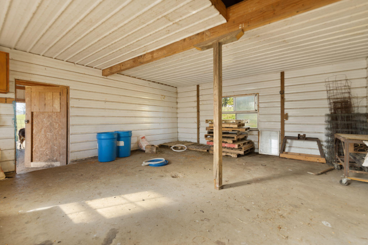 Listing Image 46