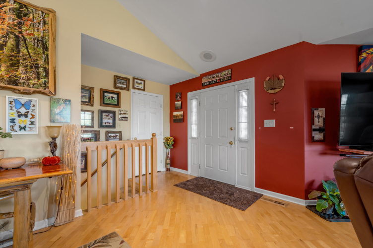 Listing Image 49
