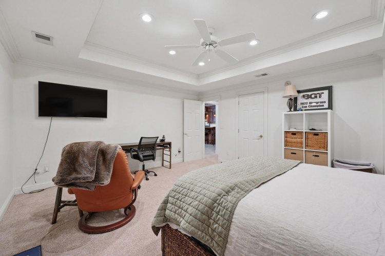 Listing Image 106