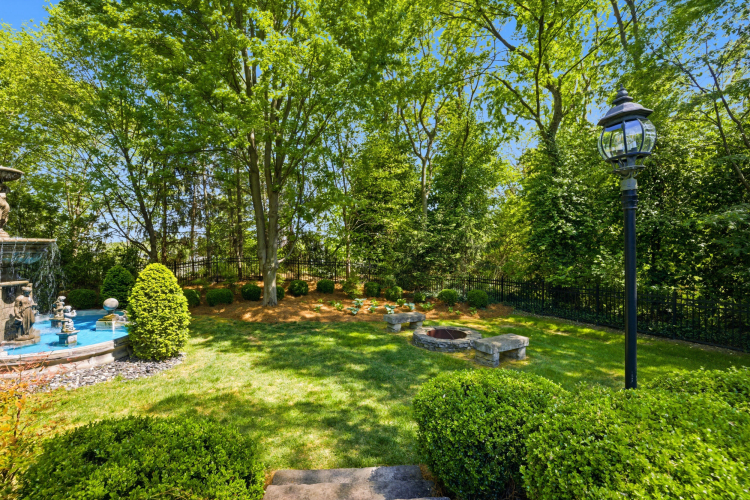 Listing Image 20