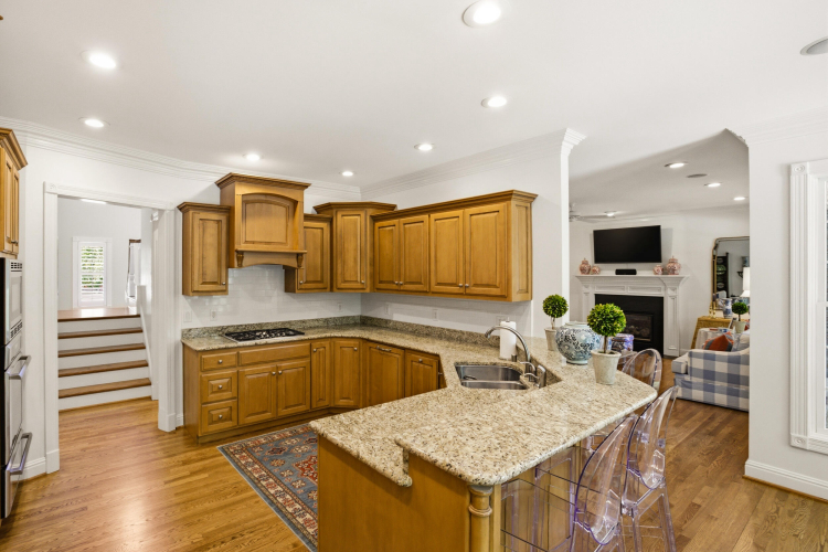 Listing Image 57