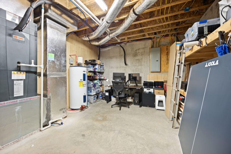 Listing Image 62