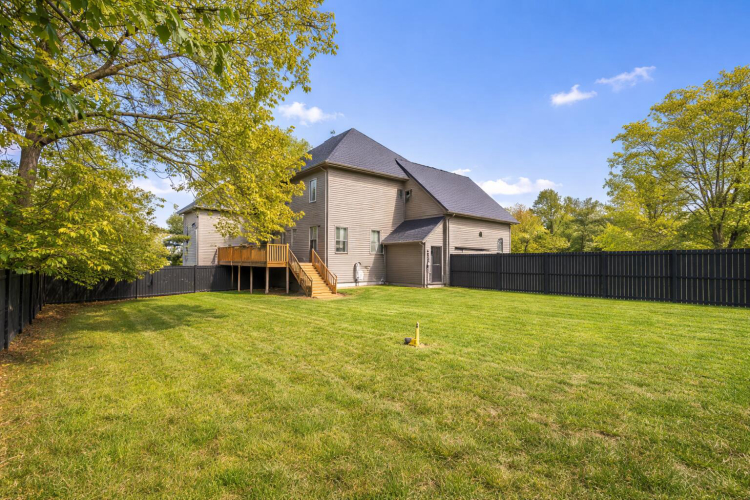 Listing Image 24