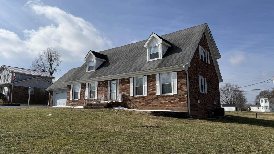 Listing Image 11