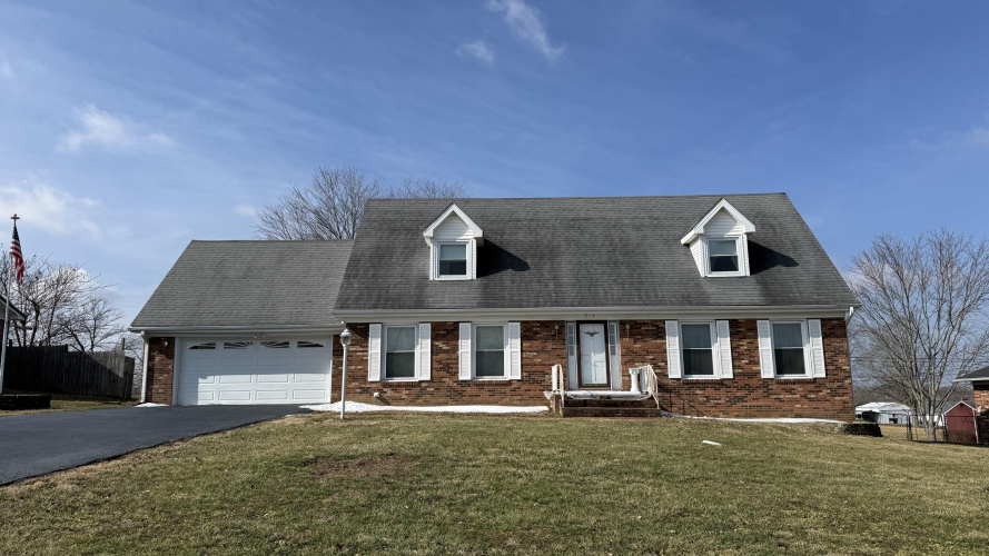 Listing Image 12
