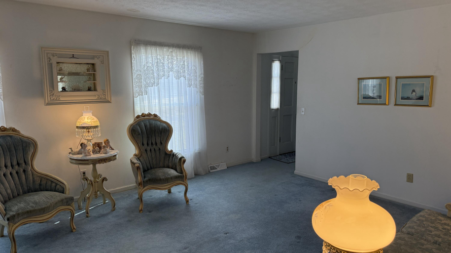 Listing Image 20