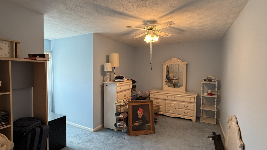 Listing Image 28