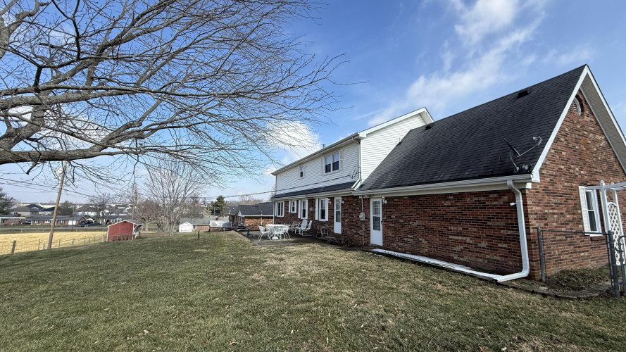 Listing Image 5