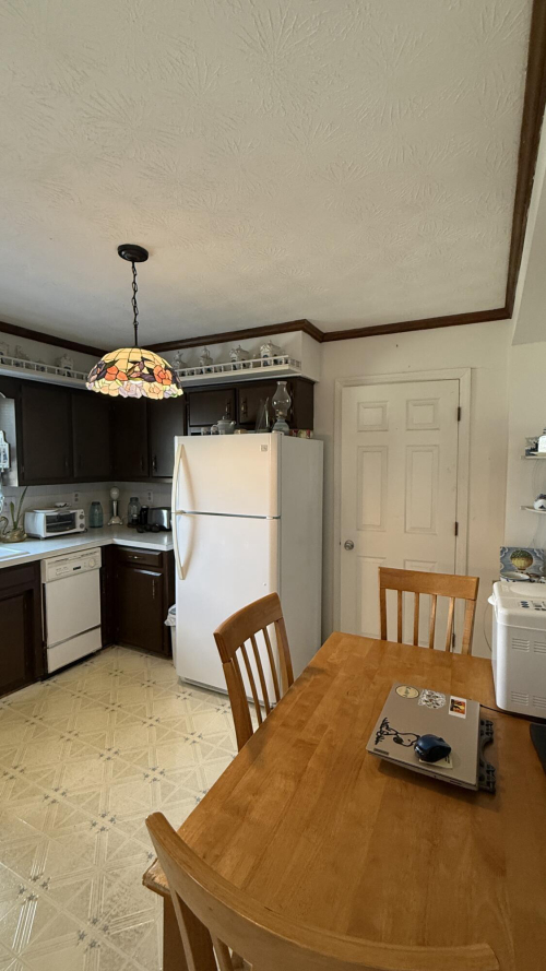 Listing Image 57