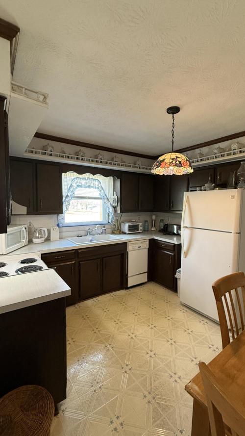 Listing Image 58