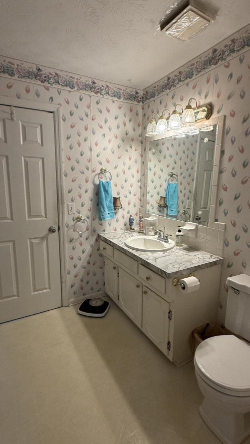 Listing Image 80