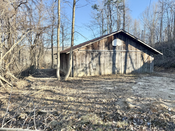 Listing Image 19