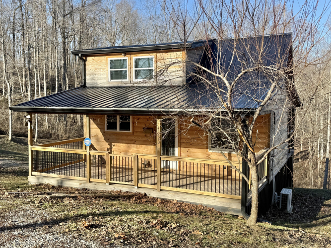 Listing Image 4