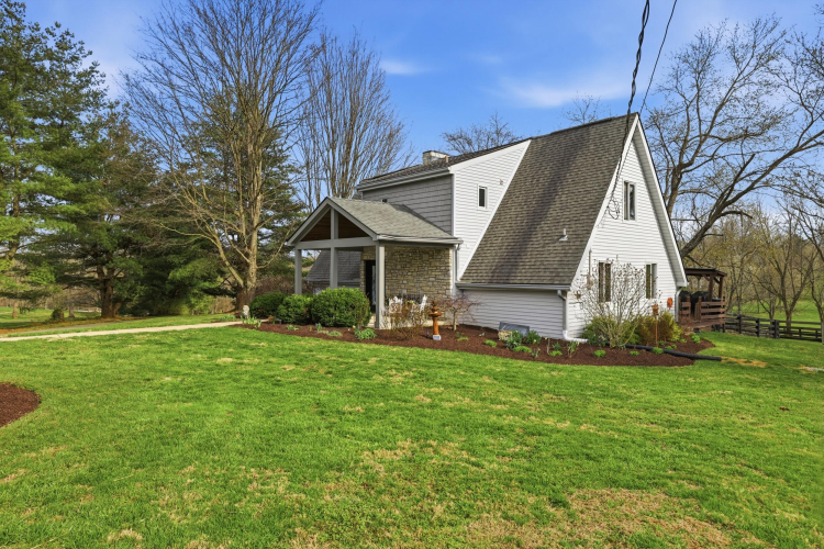 Listing Image 57