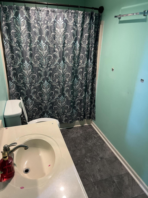 Listing Image 27