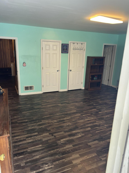 Listing Image 52